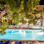 Hotel Iliessa 3*