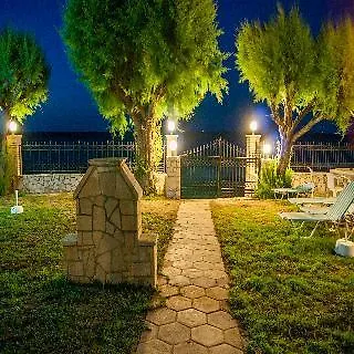 Hotel Iliessa 3*
